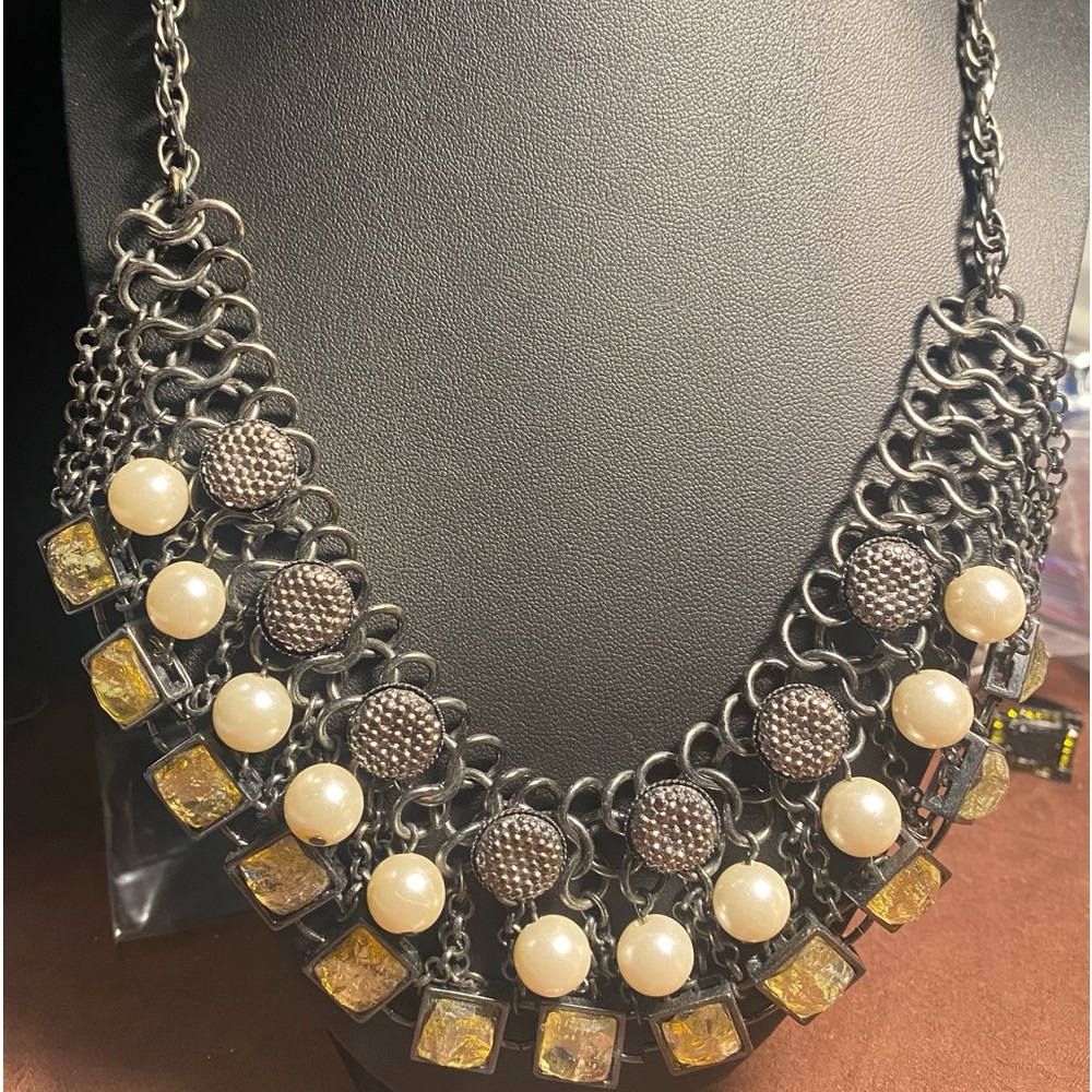 New York company necklace
